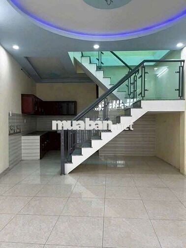 Cho thuê nhà Lầu Trệt gần ngã ba Cây lơn phường Đông Hoà