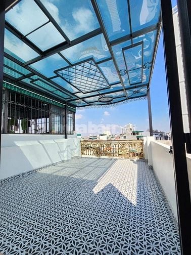 Bán nhà phố Bùi Huy Bích, 5 tầng thang máy, ngõ ô tô, ở luôn. 7 tỷ