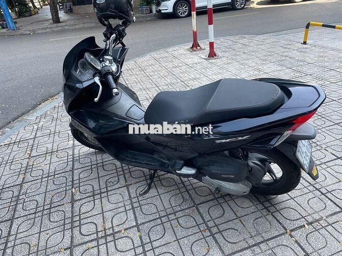 Bán xe PCX chính chủ mầu đen