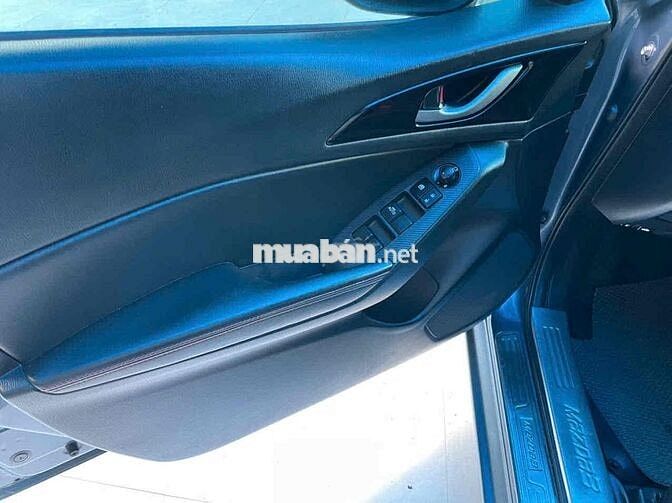 Mazda 2 2017  1.5 AT Sedan - 11000 km