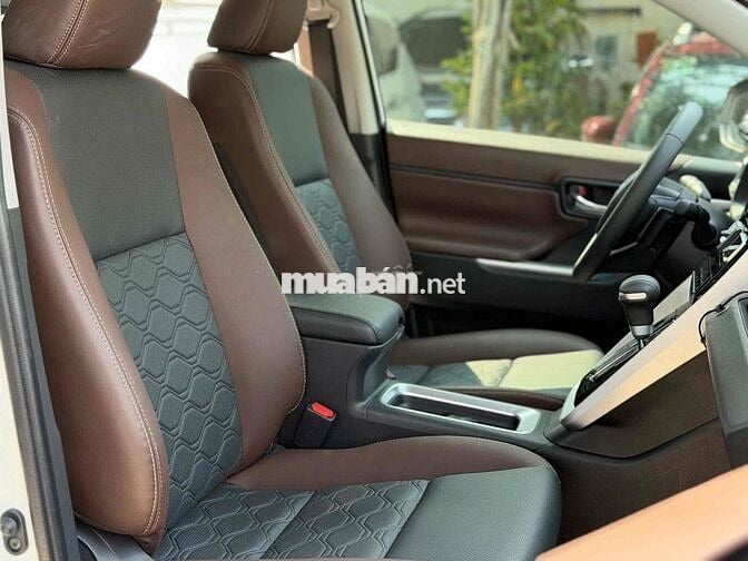 Toyota Innova Cross CVT 2025 - 3000 km bao check