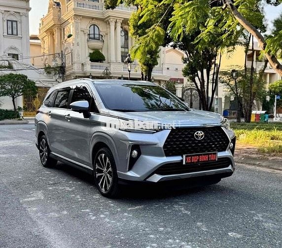 Toyota Veloz 2024 Top 9000 km