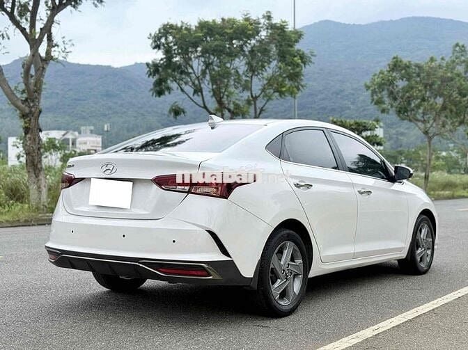 Hyundai Accent 2021 ATH 39.000km Trắng