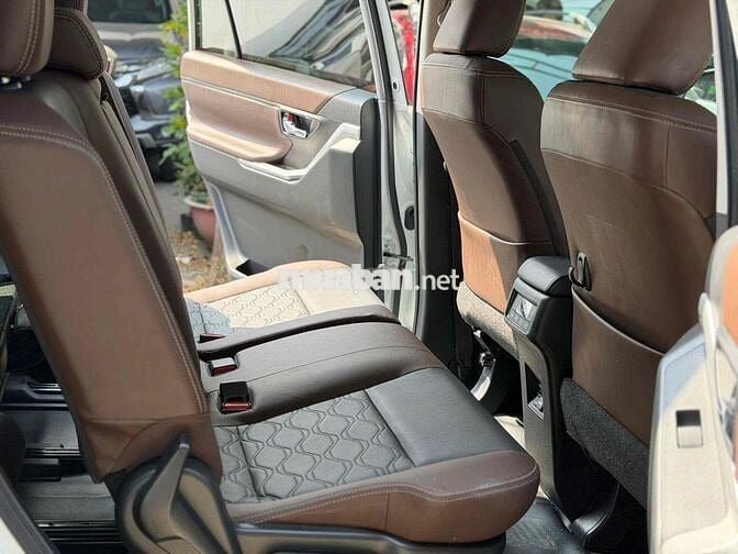 Toyota Innova Cross CVT 2025 - 3000 km bao check