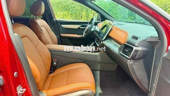 VF8 Plus thuê pin tiên phong - Xe dân dùng