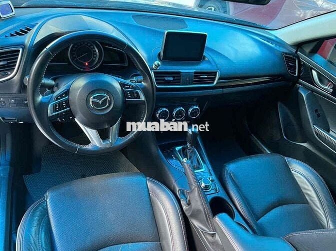 Mazda 2 2017  1.5 AT Sedan - 11000 km
