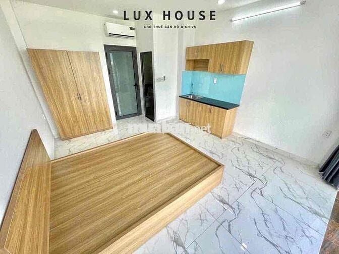 👋🏻CHO THUÊ SIÊU PHẨM BAN CÔNG NGAY VIETTEL TOWER QUẬN 3 GIÁ RẺ 👋🏻