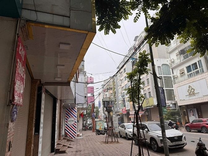 Cho thuê nhà mặt phố Trung Phụng, Quận Đống Đa