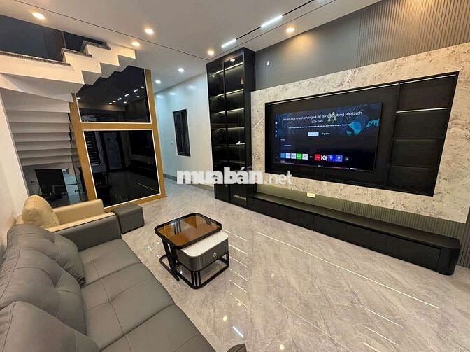 Bán nhà Phúc Đồng - gara ô tô 7 chỗ - 6 tầng thang máy - cực rộng