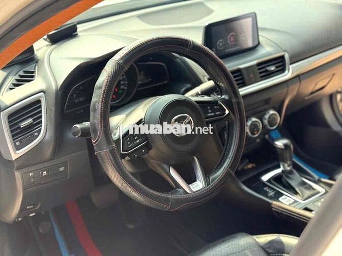 MAZDA 3 2018 luxury BẢO HÀNH 1 NĂM HỖ TRỢ VAY 65%