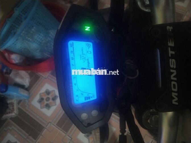 Xe máy Mini 900 màu trắng, 4323 miles