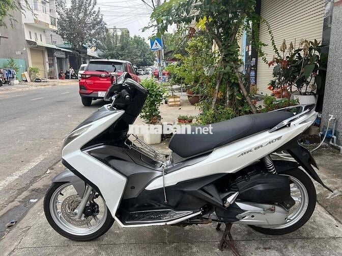 Honda Air Blade 2015 Trắng xám