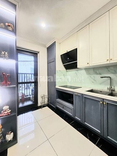 Cần bán gấp căn hộ chung cư Mandarin Tân Mai, Hoàng Mai 85m2 2PN full 