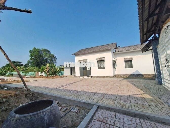 Nhà vườn 1185m2 xe hơi tới nơi Lê Văn Lương , Nhơn Đức