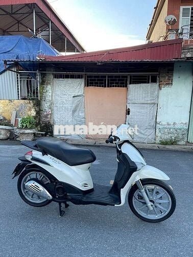 Piaggio Liberty Trắng Đã sử dụng