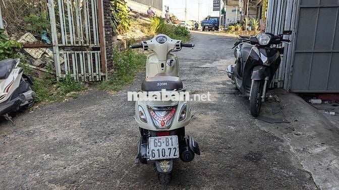 SYM Venus 125 Fi zin đẹp về chạy liền 9 chủ