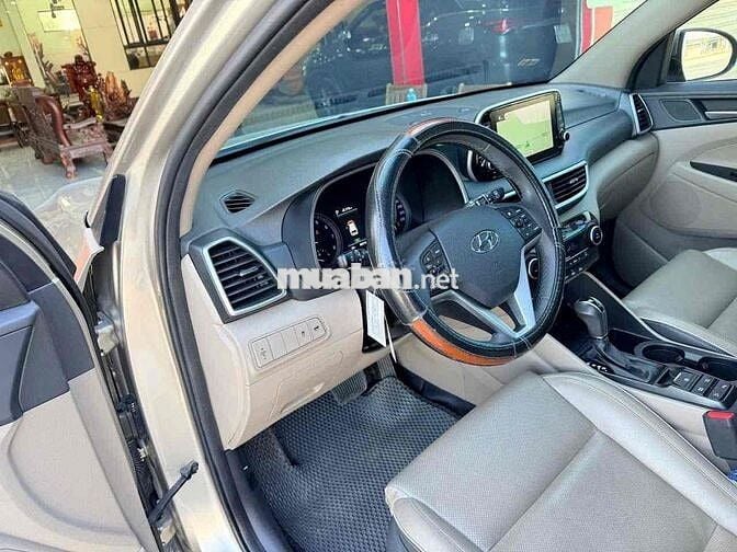 Hyundai Tucson 2019 1.6 AT Turbo - 88000 km