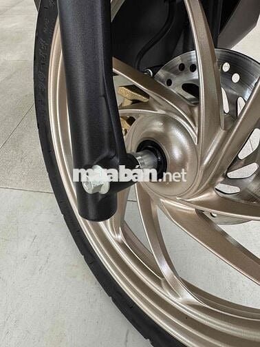 Vision 07-2025 Màu Mới Chạy 1.400Km Siêu Lướt