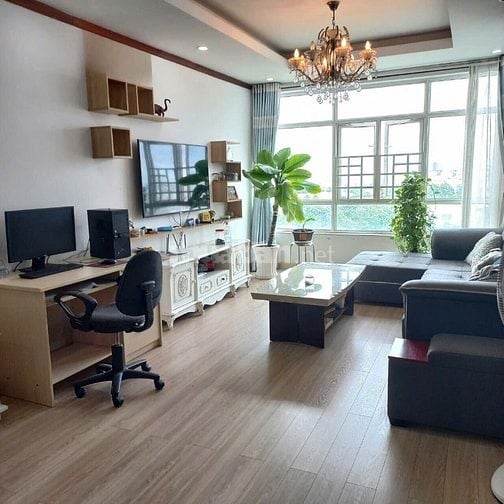 Bán gấp căn hộ  Giai Việt Hoàng Anh Tạ Quang Bửu, Phường Chánh Hưng, H