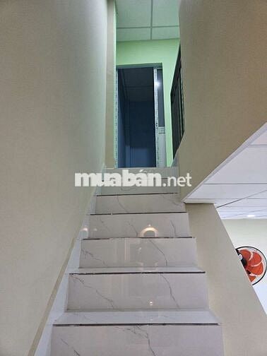 Cho thuê nhà nguyên căn DTSD 70M2 Mặt tiền đường