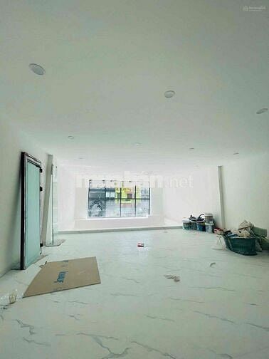 NHÀ MỚI PHỐ LỚN QUẬN 3 TRẦN QUANG DIỆU 6.5x20 - 5 TÂNG THANG MÁY