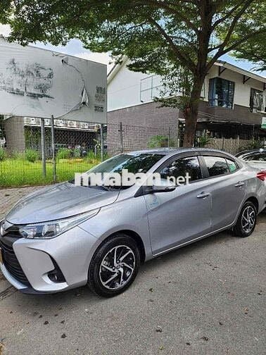 Toyota Vios 2021 Bạc 5 chỗ
