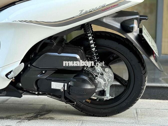 Yamaha Janus Smartkey Limited 2023 Trắng