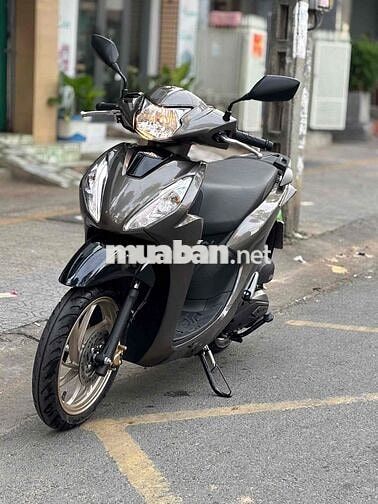 Bán Vision Bản Đặc Biệt 2025 odo 300 Km Màu Mới