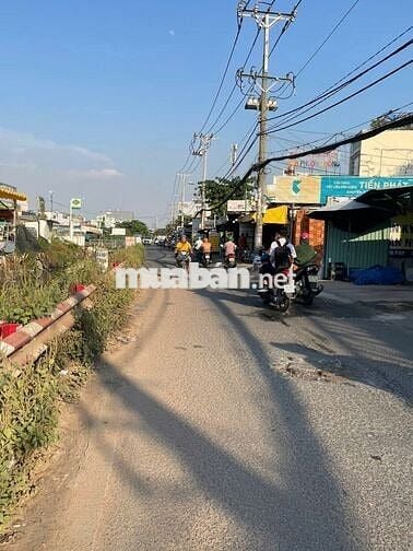 CHO THUÊ MBKD MẶT TIỀN ĐƯỜNG CHIẾN LƯỢC 12X28M TRỐNG SUỐT