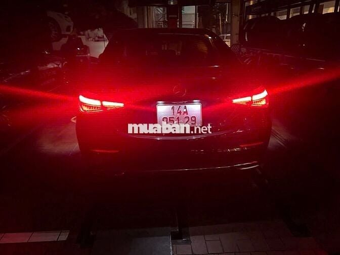 Mercedes-Benz C200 Plus Đen