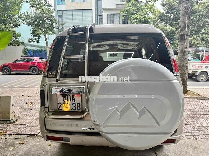 Ford Everest 2010 2.5L 4x2 AT - 146000 km