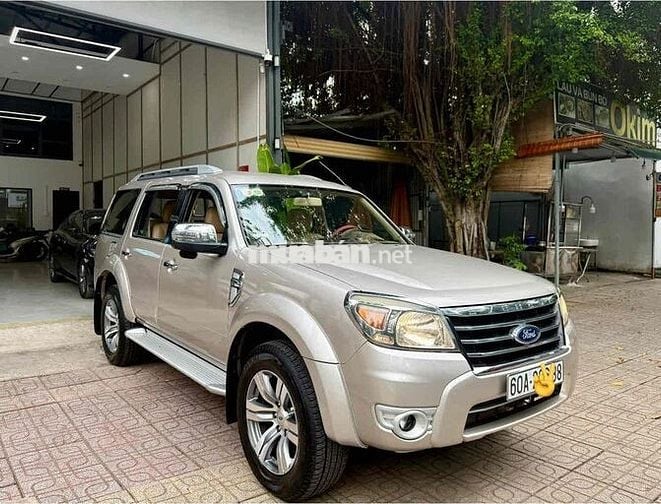 Ford Everest 2010 2.5L 4x2 AT - 146000 km