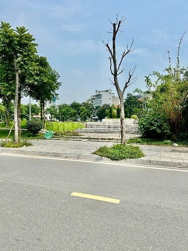 Bán nhà chính chủ ngõ 268 ngọc thuỵ ( tổ 27 ) 