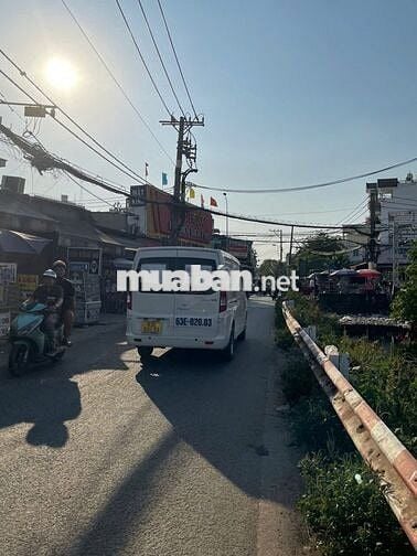 CHO THUÊ MBKD MẶT TIỀN ĐƯỜNG CHIẾN LƯỢC 12X28M TRỐNG SUỐT