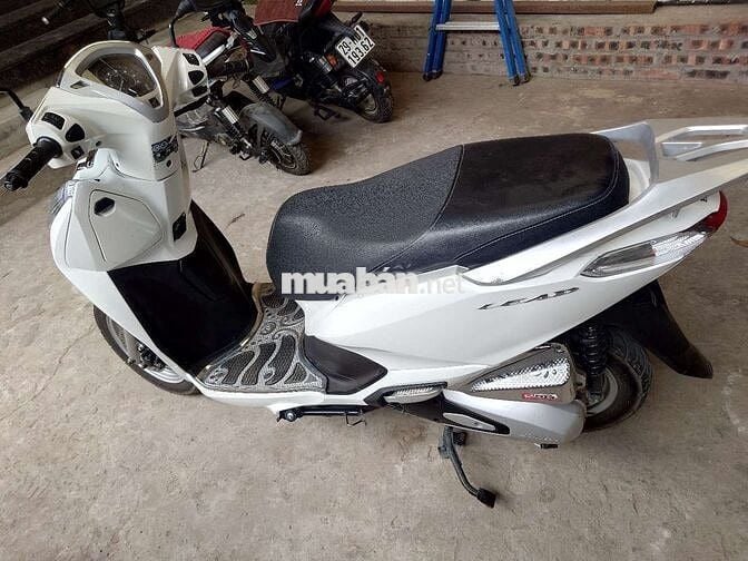 Honda Lead 2022 4 van Trắng