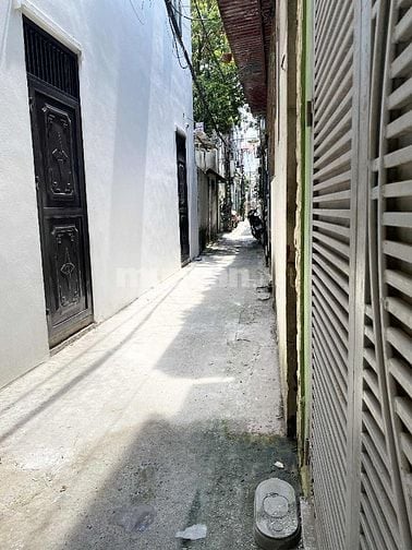 Bán nhà chính chủ ngõ 268 ngọc thuỵ ( tổ 27 ) 