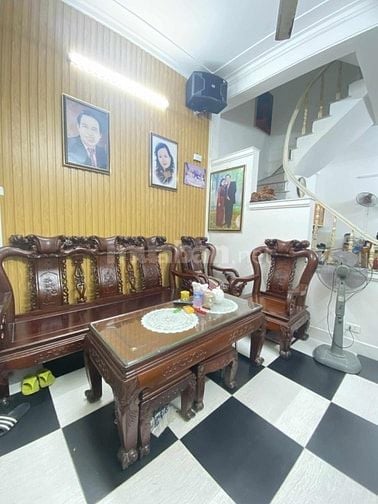 Bán nhà chính chủ ngõ 268 ngọc thuỵ ( tổ 27 ) 