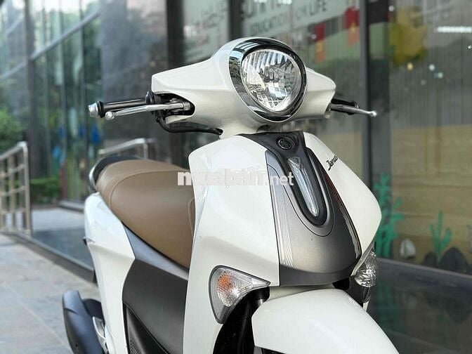 Yamaha Janus Smartkey Limited 2023 Trắng