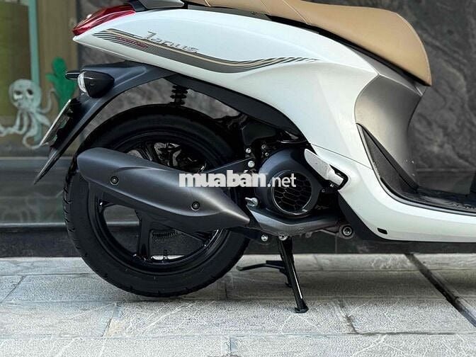 Yamaha Janus Smartkey Limited 2023 Trắng