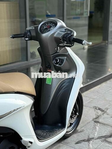Yamaha Janus Smartkey Limited 2023 Trắng
