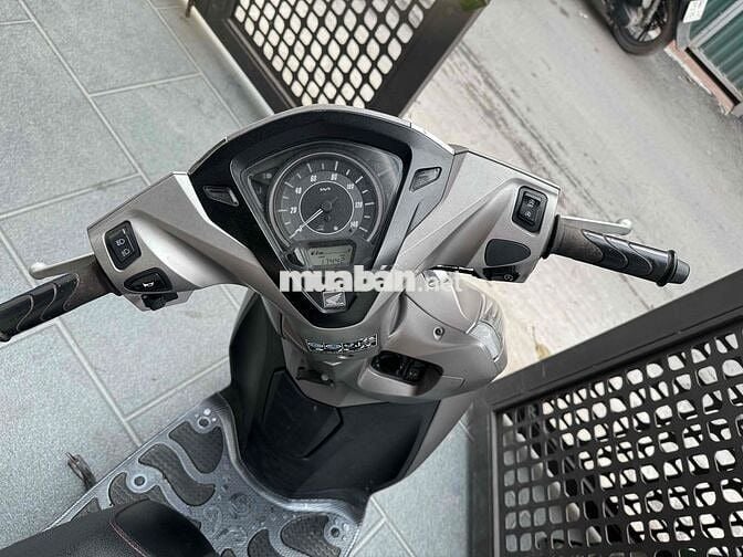 Chính chủ bán xe lead 2023 1 chủ