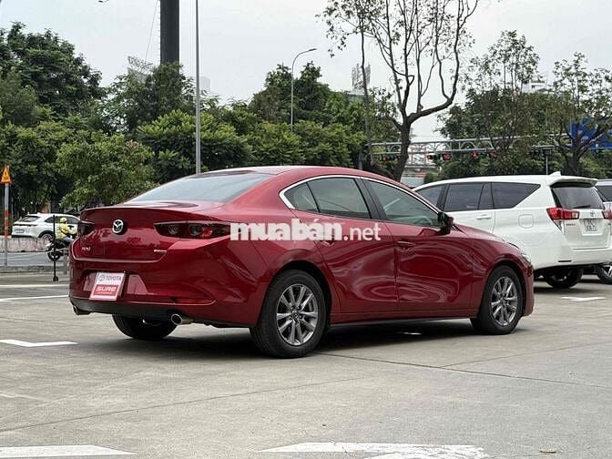 Mazda 3 2021 1.5AT Deluxe - mẫu quá đẹp - Giá mềm