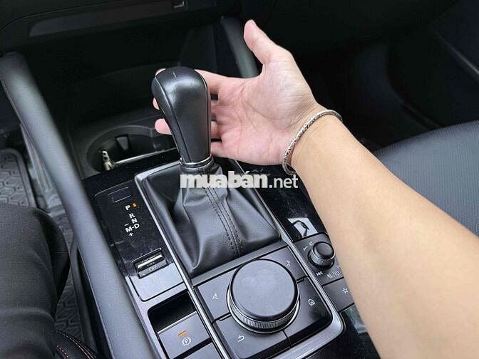 Mazda 3 2021 1.5AT Deluxe - mẫu quá đẹp - Giá mềm