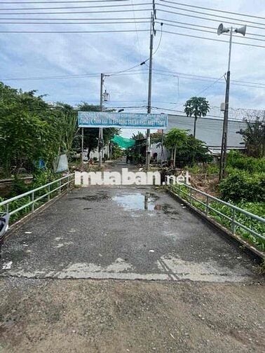 ĐẤT GẦN KHU HÀNH CHÍNH TÂN QUỚI