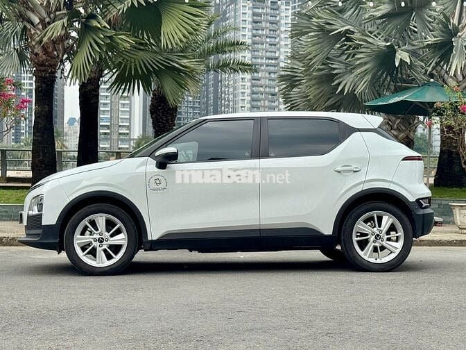 VinFast VF5 Plus 2024 - Màu trắng - 3vkm - Mua pin