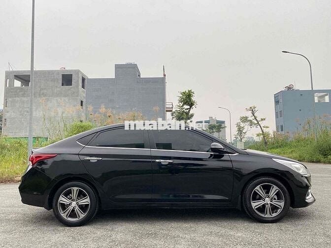 Hyundai Accent 2019 1.4 ATH - 70000 km