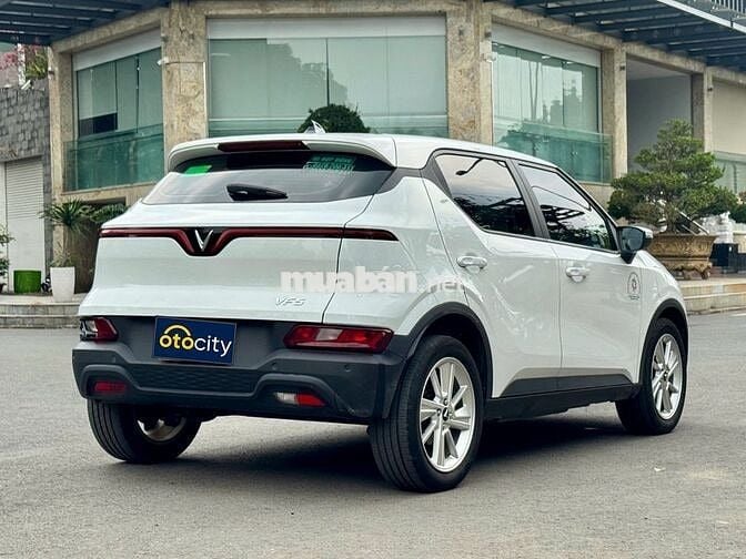 VinFast VF5 Plus 2024 - Màu trắng - 3vkm - Mua pin