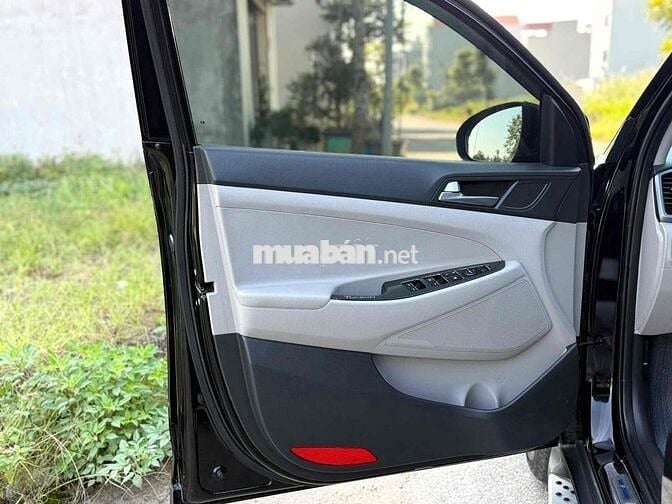 Hyundai Tucson 2016 2.0 ATH - 90000 km