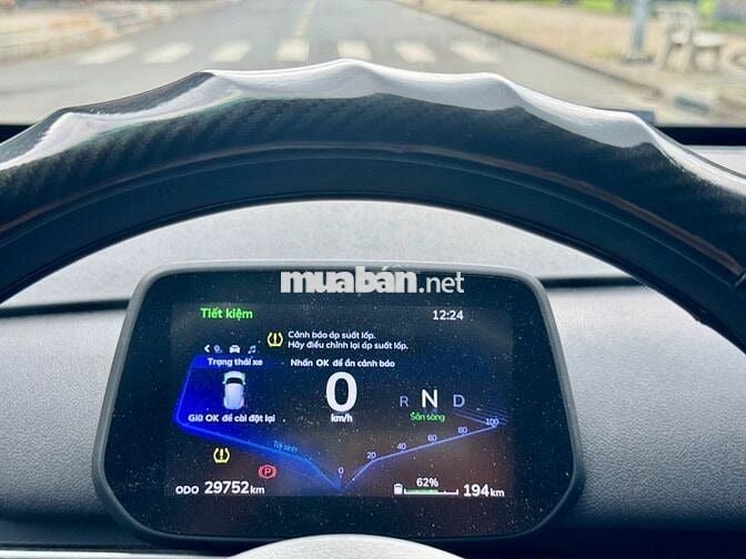 VinFast VF5 Plus 2024 - Màu trắng - 3vkm - Mua pin