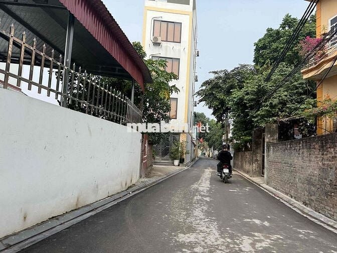 🔥 LÔ VUÔNG ĐẸP GẦN SÔNG – ĐƯỜNG 4M Ô TÔ VÀO NHÀ – GIÁ RẤT MỀM 🔥